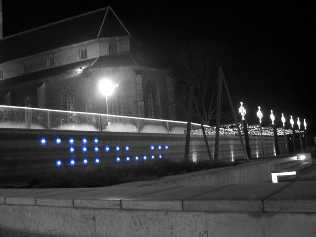 Vanalinn oodates jõulu... Sinine vilkur, Sinine vilkur....