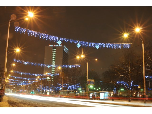 Pärnu maantee särab